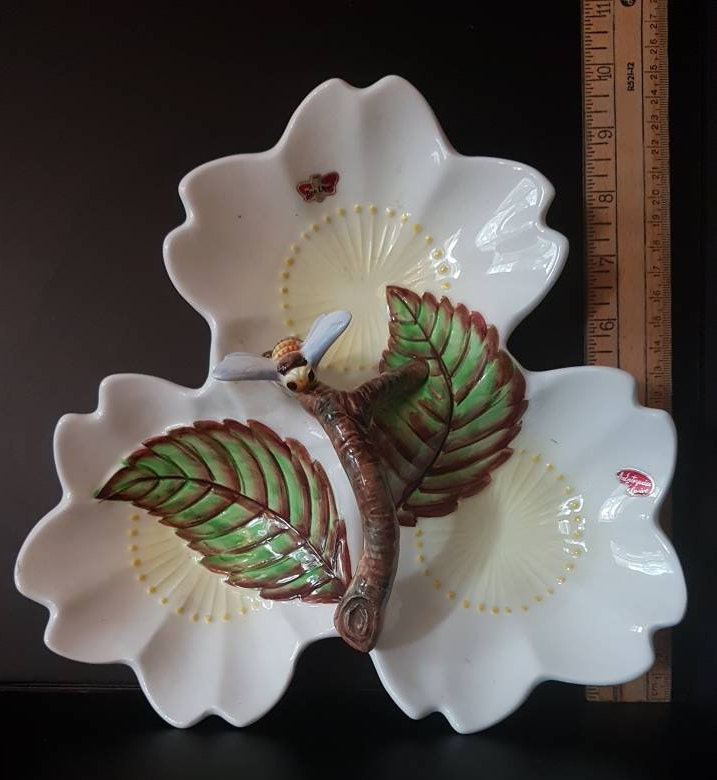 Lefton Bee Line Divided Dish/ Bee Line Lefton Collectible/ Vintage Lefton Bee Line