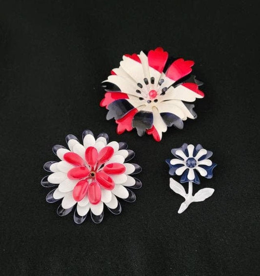 Enamel Flower Brooch/ Vintage Patriotic Costume Jewelry/ Mid Century Kitschy Red White & Blue Jewelry