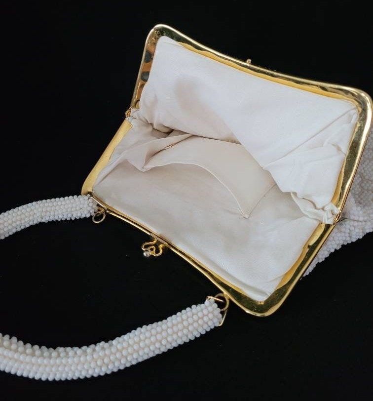 Vintage White Beaded Handbag/ Rockabilly Top Handle Purse/ Mid Century Fashion Accessory