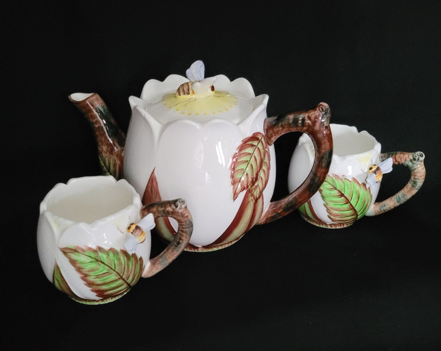 Lefton Bee Line Teapot/ Bee Line Lefton Collectible/ Vintage Lefton Bee Line Teapot