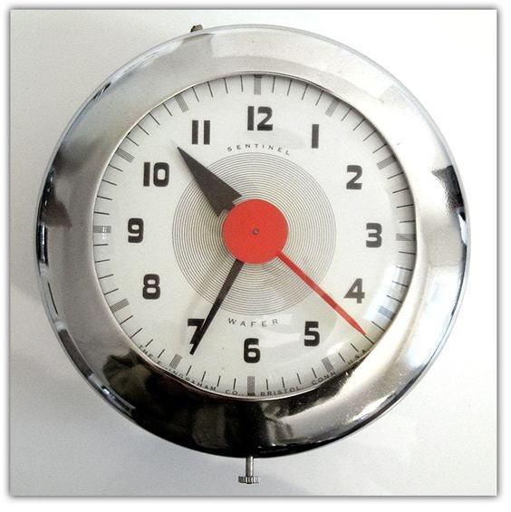 Art Deco Ingraham Sentinel Wafer Wall Clock/ Vintage Electric Kitchen Wall Clock/  Henry Dreyfuss Sentinel Wafer Wall Clock